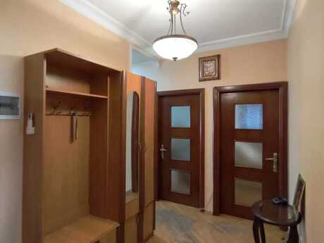 4 otaqlı köhnə tikili - Əhmədli m. - 100 m²