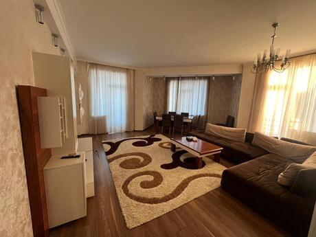 3 otaq · 100 m² · 12/16 mərtəbə, Elmlər Akademiyası