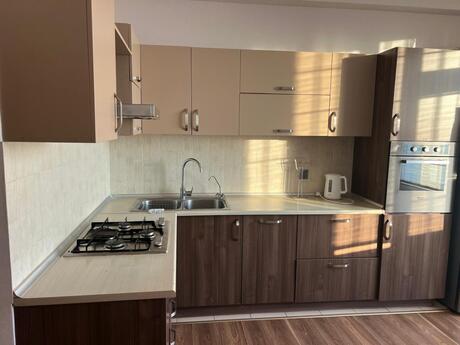 3-room apartment for rent, 100 m², Elmlər Akademiyası: 1 500 ₼/mo 4