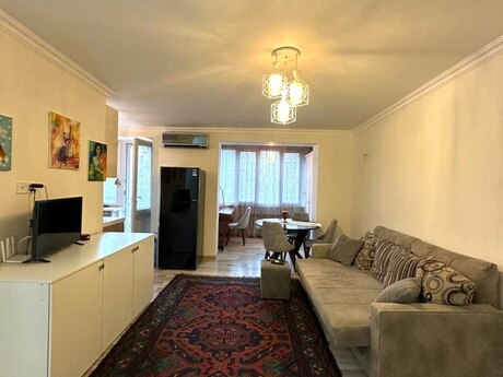2-комн. вторичка - Ясамальский р. - 55 м²