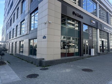 Obyekt - Ağ şəhər q. - 150 m²