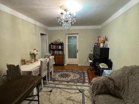3 otaqlı köhnə tikili - Nərimanov r. - 72 m²