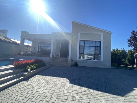 5 otaqlı həyət evi/bağ evi - Mərdəkan q. - 384 m²