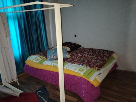2 otaqlı köhnə tikili - Nəriman Nərimanov m. - 58 m²