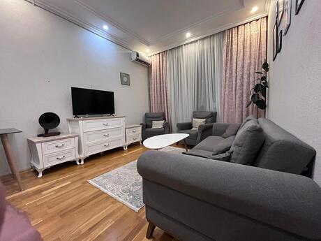 2 otaqlı yeni tikili - Qara Qarayev m. - 75 m²