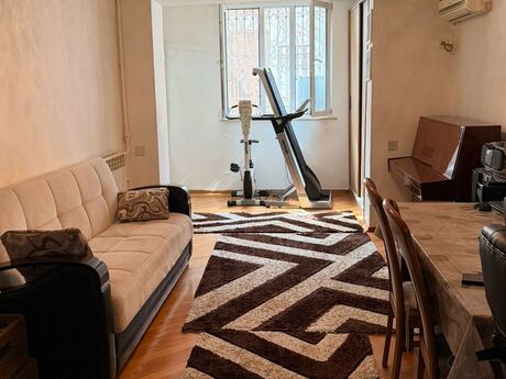 2 otaqlı köhnə tikili - Nizami m. - 50 m²