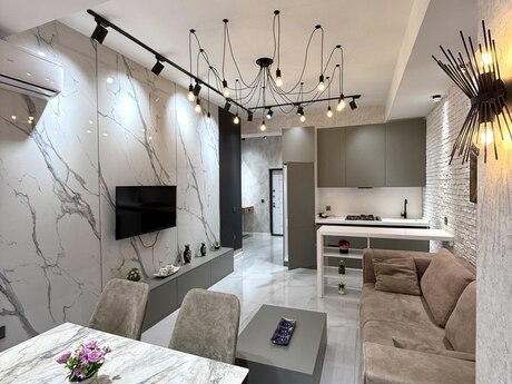 2 otaqlı yeni tikili - 28 May m. - 54 m²