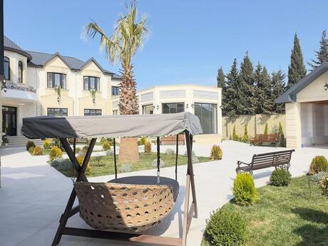 7 otaqlı həyət evi/bağ evi - Mərdəkan q. - 600 m²