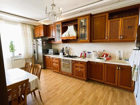 4 otaqlı yeni tikili - Nəriman Nərimanov m. - 240 m²