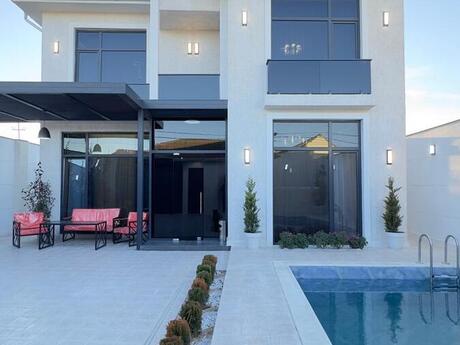 5 otaqlı həyət evi/bağ evi - Şüvəlan q. - 240 m²
