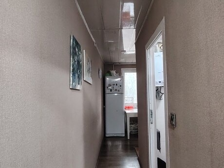 3 otaqlı köhnə tikili - Neftçilər m. - 70 m²
