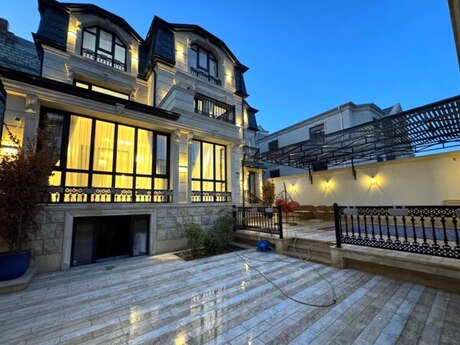 7 otaqlı həyət evi/bağ evi - Həzi Aslanov m. - 380 m²