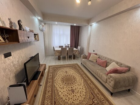 Satlr 3 otaql yeni tikili 90 m, Lkbatan q.