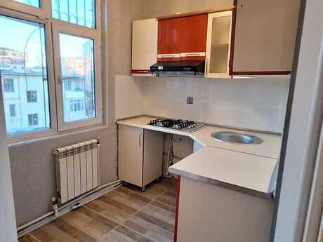 2 otaqlı köhnə tikili - Memar Əcəmi m. - 60 m²