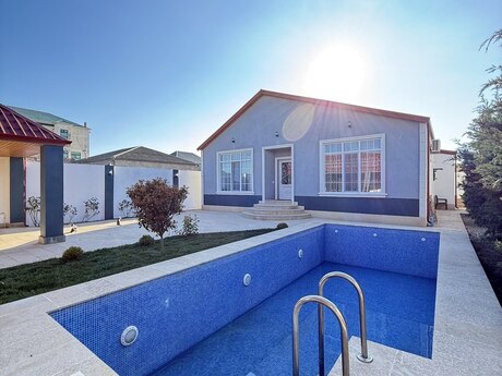 4 otaqlı həyət evi/bağ evi - Şüvəlan q. - 150 m²
