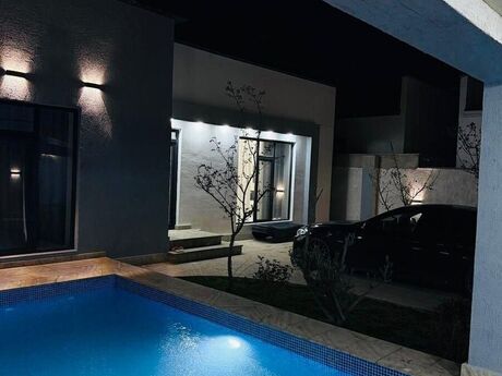 3 otaqlı həyət evi/bağ evi - Mərdəkan q. - 200 m²