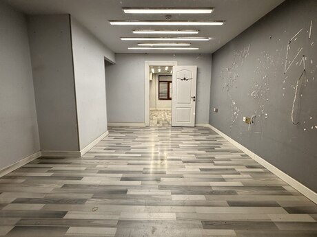 Объект - м. 28 мая - 70 м²