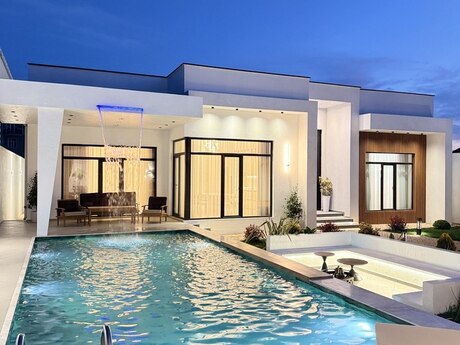 5 otaqlı həyət evi/bağ evi - Mərdəkan q. - 220 m²
