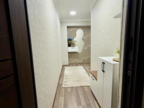 3 otaqlı yeni tikili - Bakıxanov q. - 82 m²
