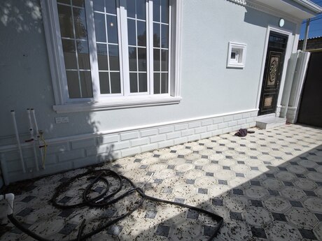 4 otaqlı həyət evi/bağ evi - Bakıxanov q. - 100 m²