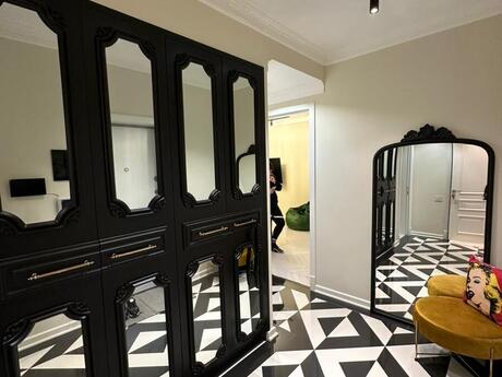 3 otaqlı yeni tikili - Xətai r. - 81 m²