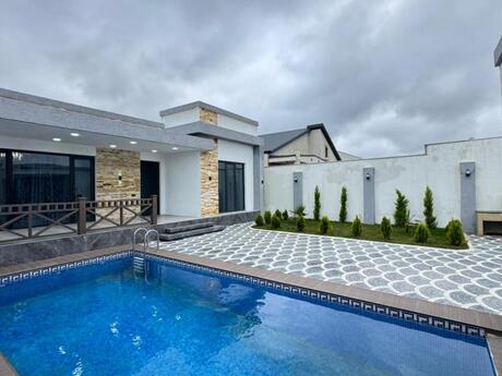 4 otaqlı həyət evi/bağ evi - Şüvəlan q. - 160 m²