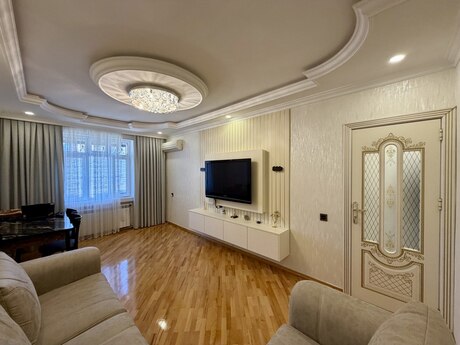 Объявление №6012591 - Баку, м. Халглар Достлугу, 2-комн., 60 м², 2/9 этаж