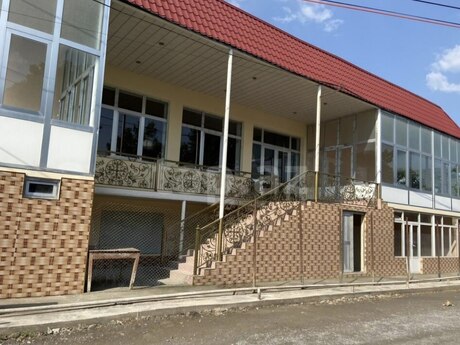 Obyekt - Şəmkir - 505 m²