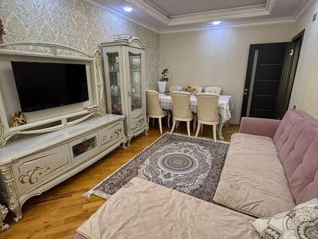 2 otaqlı köhnə tikili - Bakıxanov q. - 60 m²