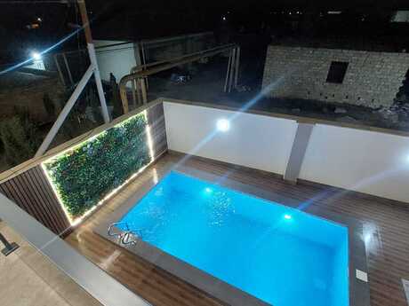 4 otaqlı həyət evi/bağ evi - Albalılıq q. - 200 m²