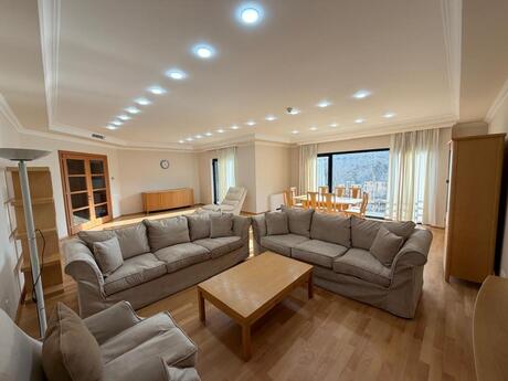 4 otaqlı yeni tikili - 28 May m. - 170 m²