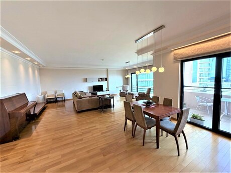 4 otaqlı yeni tikili - 28 May m. - 170 m²