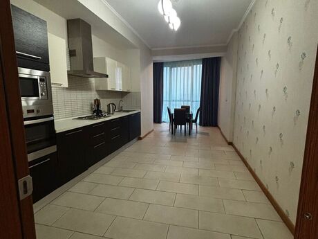 3 otaqlı yeni tikili - Nəsimi r. - 128 m²