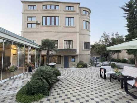 7 otaqlı həyət evi/bağ evi - Xalqlar Dostluğu m. - 450 m²
