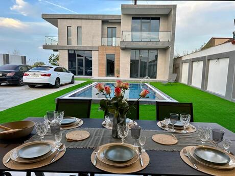 Elan №6012858 - Bakı, Binəqədi r., 4 otaqlı, 200 m²