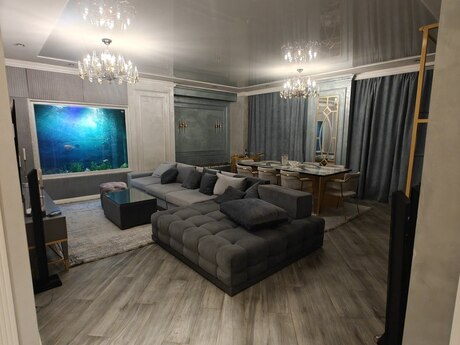 4 otaqlı mənzil, 178 m², 8 Noyabr: 619 000 ₼ 5