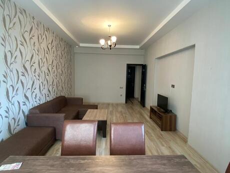 Объявление №6012961 - Баку, м. Элмляр Академиясы, 3-комн., 110 м², 6/16 этаж