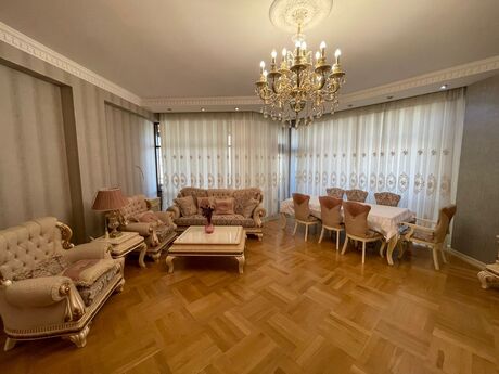 4 otaqlı yeni tikili - Elmlər Akademiyası m. - 200 m²