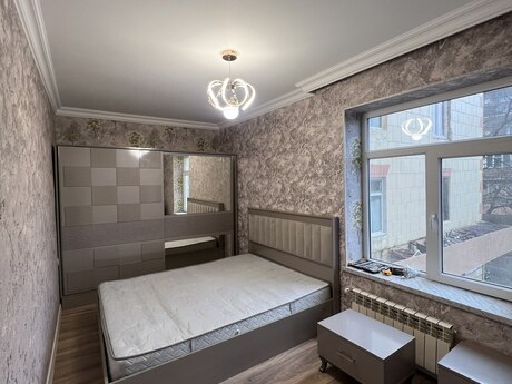 Объявление №6013018 - Баку, м. Кара Караев, 2-комн., 65 м², 2/5 этаж