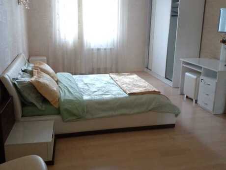 Сдаётся 4-комнатная квартира в новостройке, ЖК Clock Tower, 230 м², 3 000 AZN/мес, фото 2 / 12