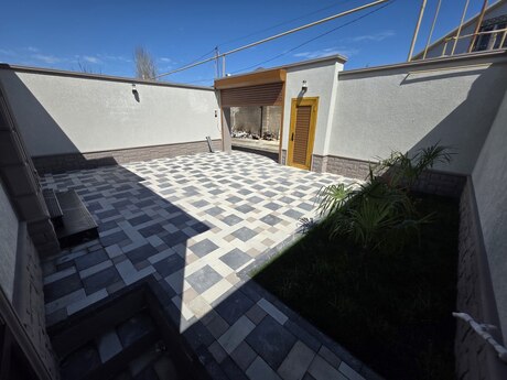 4 otaqlı həyət evi/bağ evi - Binə q. - 100 m²