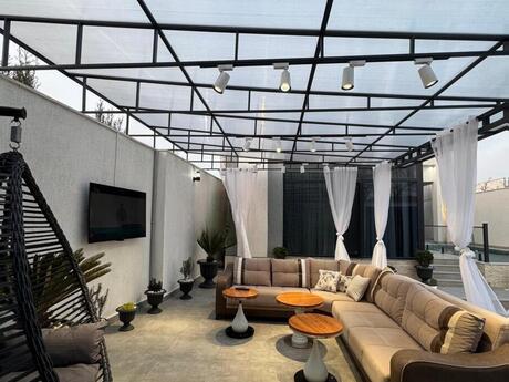 4 otaqlı həyət evi/bağ evi - Mərdəkan q. - 160 m²