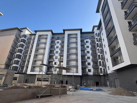 Elan №6013380 - Bakı, Ağ şəhər q., 3 otaqlı, 136 m², 3/8 mərtəbə