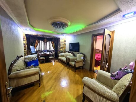3 otaqlı köhnə tikili - Gənclik m. - 85 m²
