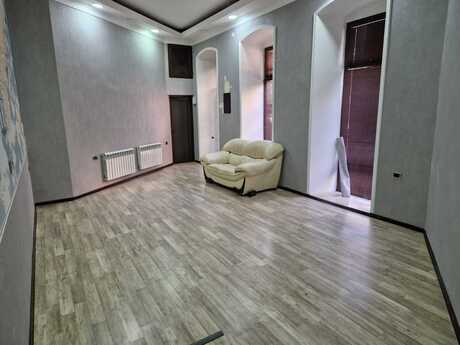7 otaqlı ofis - İçəri Şəhər m. - 200 m²