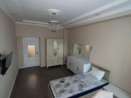 2-комн. новостройка - Насиминский  р. - 100 м²