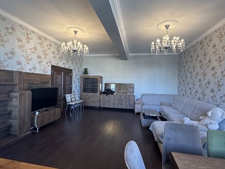 4 otaqlı yeni tikili - Elmlər Akademiyası m. - 164 m²