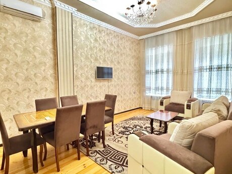 2-комн. вторичка - м. Сахил - 55 м²