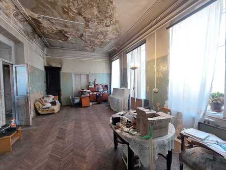 5 otaqlı köhnə tikili - İçəri Şəhər m. - 130 m²