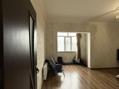 2 otaqlı köhnə tikili - Azadlıq Prospekti m. - 50 m²